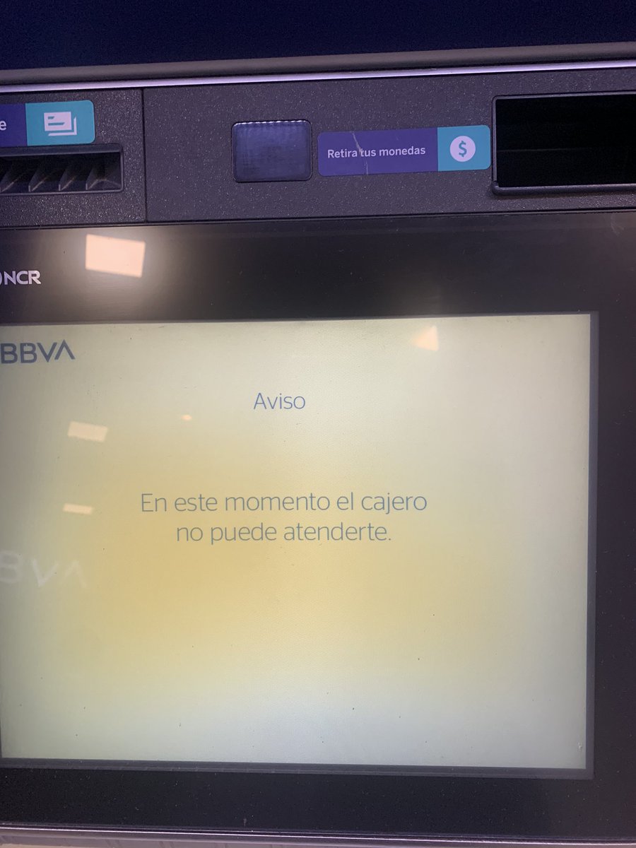 LaMilland's tweet photo. Los dos cajeros de @bbva de Galerias Liverpool merida no sirven para que los ponen súper mal servicio https://t.co/HnOzTUyTtP