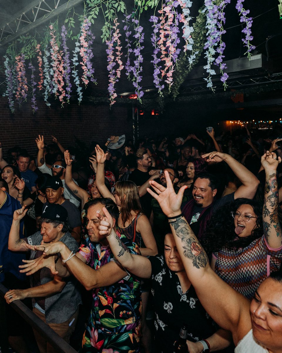 Is Summer back yet? Cold 🥶 and gray days like today really makes us miss our packed out summer ☀️ nights on the rooftop even more!