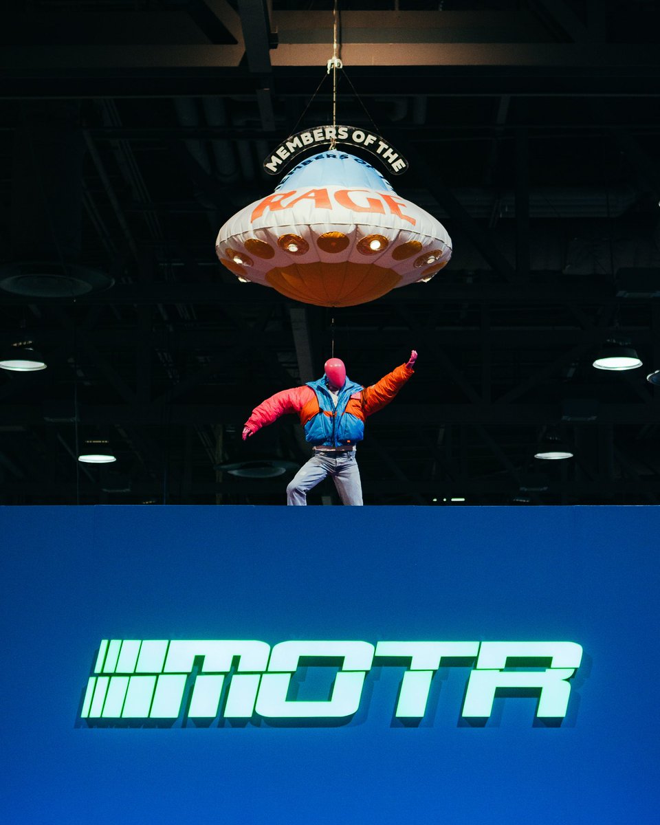 soboltweets's tweet photo. Selects from Kid Cudi’s ‘Members of the Rage’ install at ComplexCon 2023 🛸 https://t.co/3YUWbIUxj9