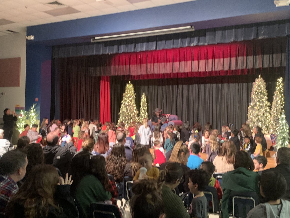 Alice Moore Alexander Elementary tweet media