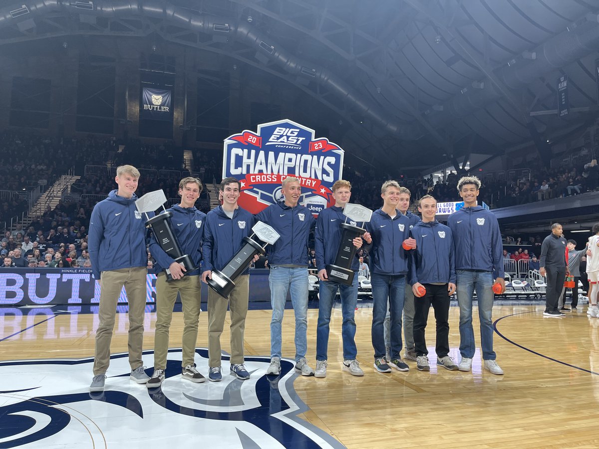 Tonight we honored our 2023 @BIGEAST champion and Great Lakes Regional tournament champion men's cross country team! Congrats on their great season!