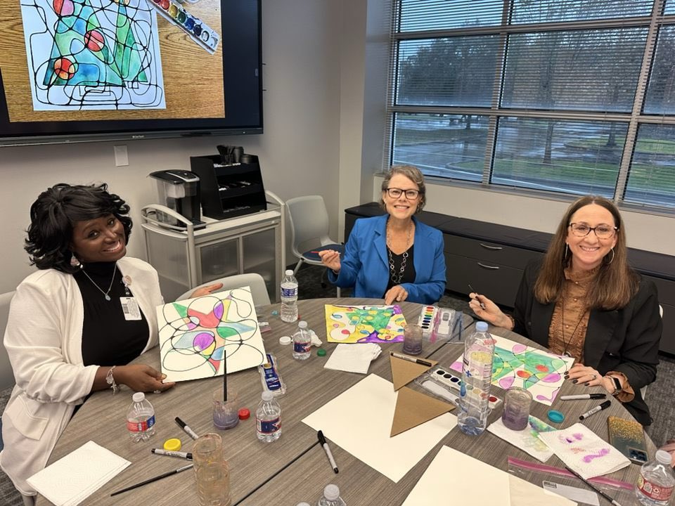 Christy Erb tweet media