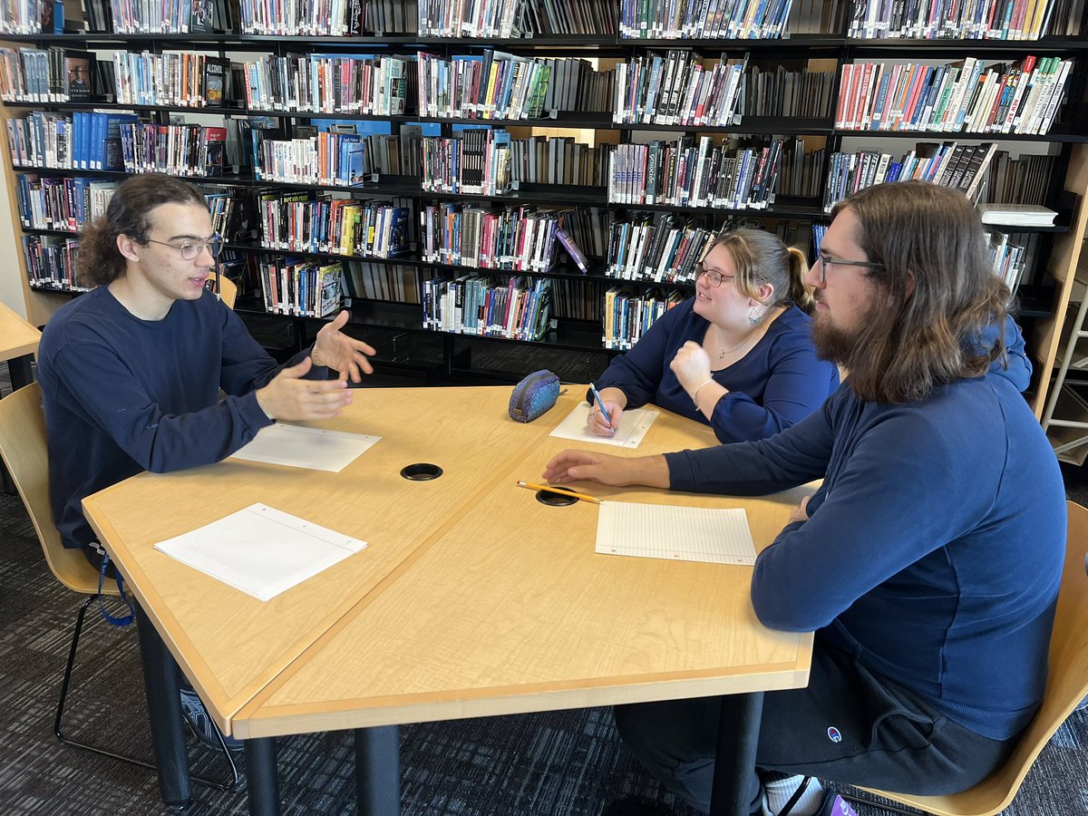 QCHS Career Pathways tweet media