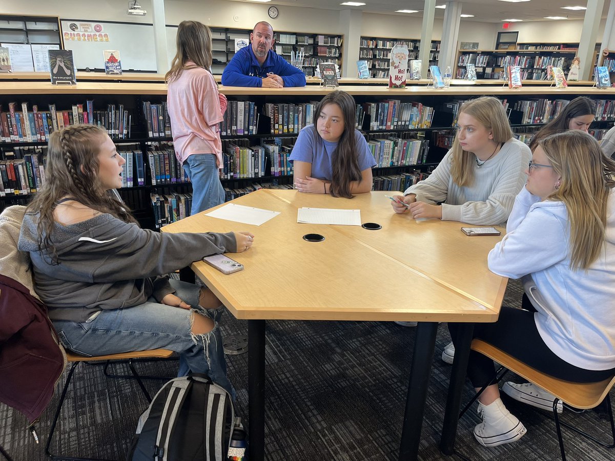 QCHS Career Pathways tweet media