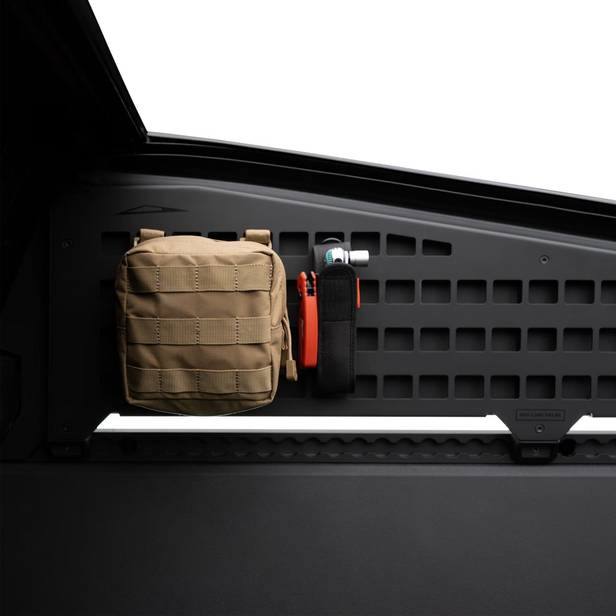 SnazzyLabs's tweet image. Perhaps the best thing about the Cybertruck are the accessories. Having a factory Molle panel is unheard of and the L-track accessories like the cleat are really well thought out. Even the custom-sized bins are super handy. I’m really impressed.