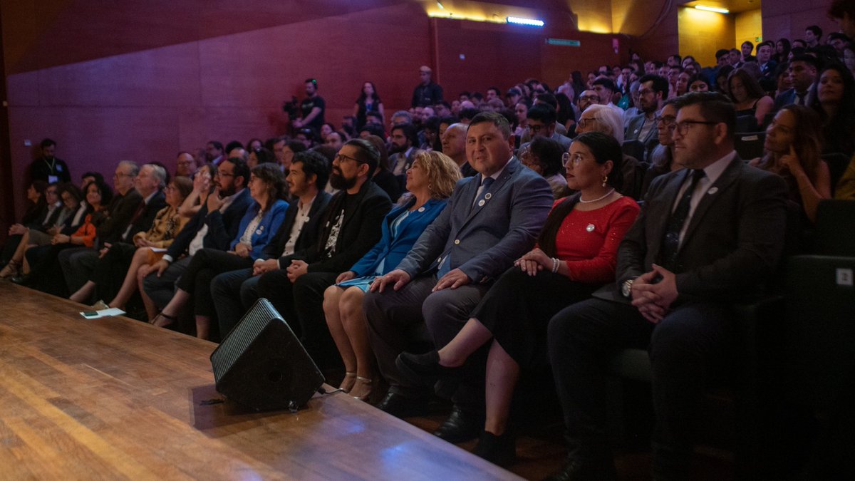Ayer participé en la ceremonia de premiación del Global Teacher Prize Chile 2023, iniciativa de <a href="/eligeeducar/">Elige Educar</a> que busca reconocer la importancia y el valor de la labor docente 💙