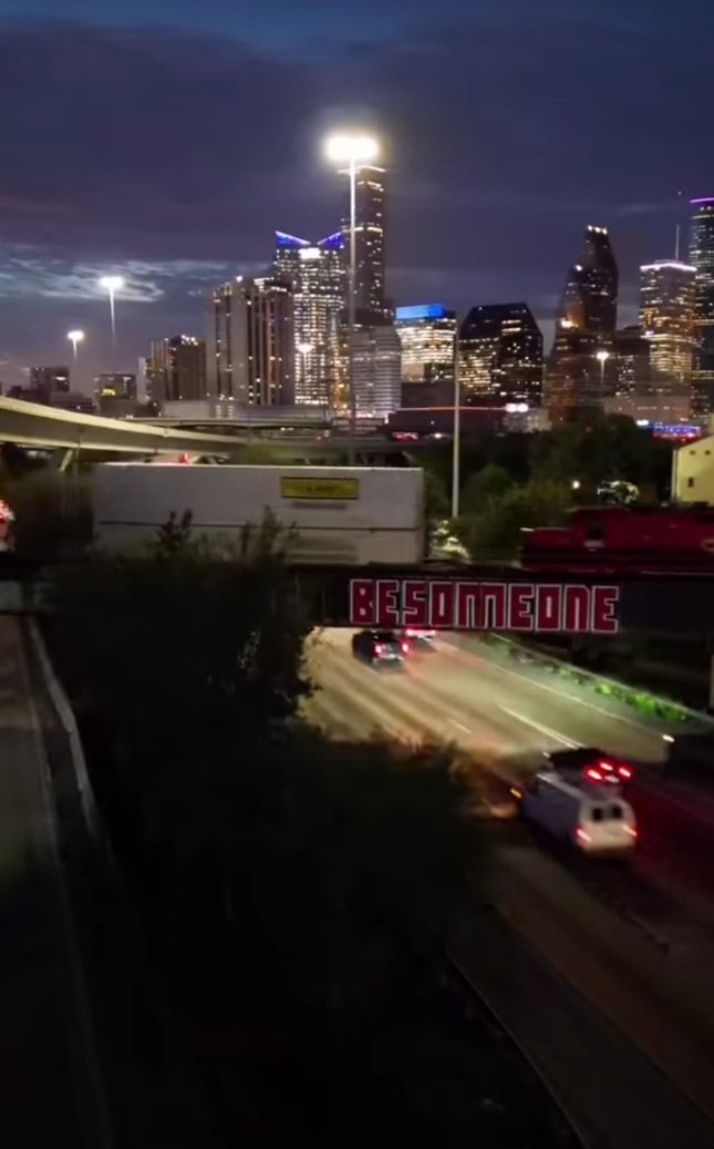 @$abeRod tweet media