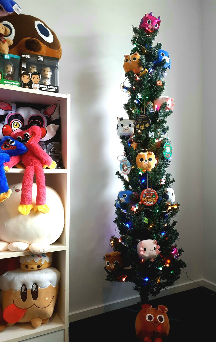 MumazingGaming's tweet image. Saying goodbye to #petsimx is bittersweet.  So many fun memories and moments to look back on. Thank you @BuildIntoGames @prest4n @Coylist @therealnixxiex3 &amp;amp; the rest of the team for the incredible adventure! Bring on #PetSimulator99