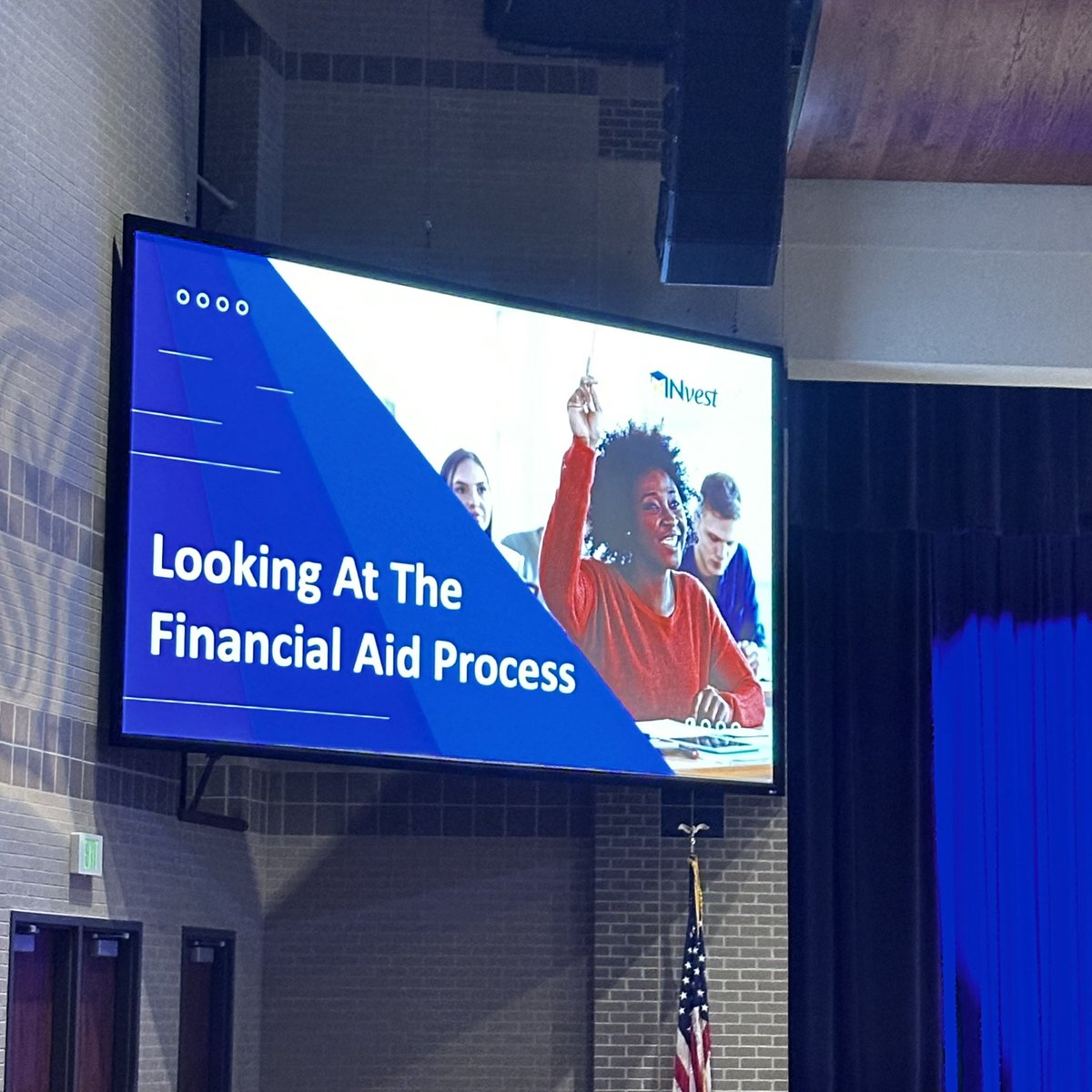 HSECollege's tweet photo. HSE FINANCIAL AID NIGHT!! Thank you @hsefoundation and @INvestEdIndiana for sharing great information!!! https://t.co/5ytPlldH2l