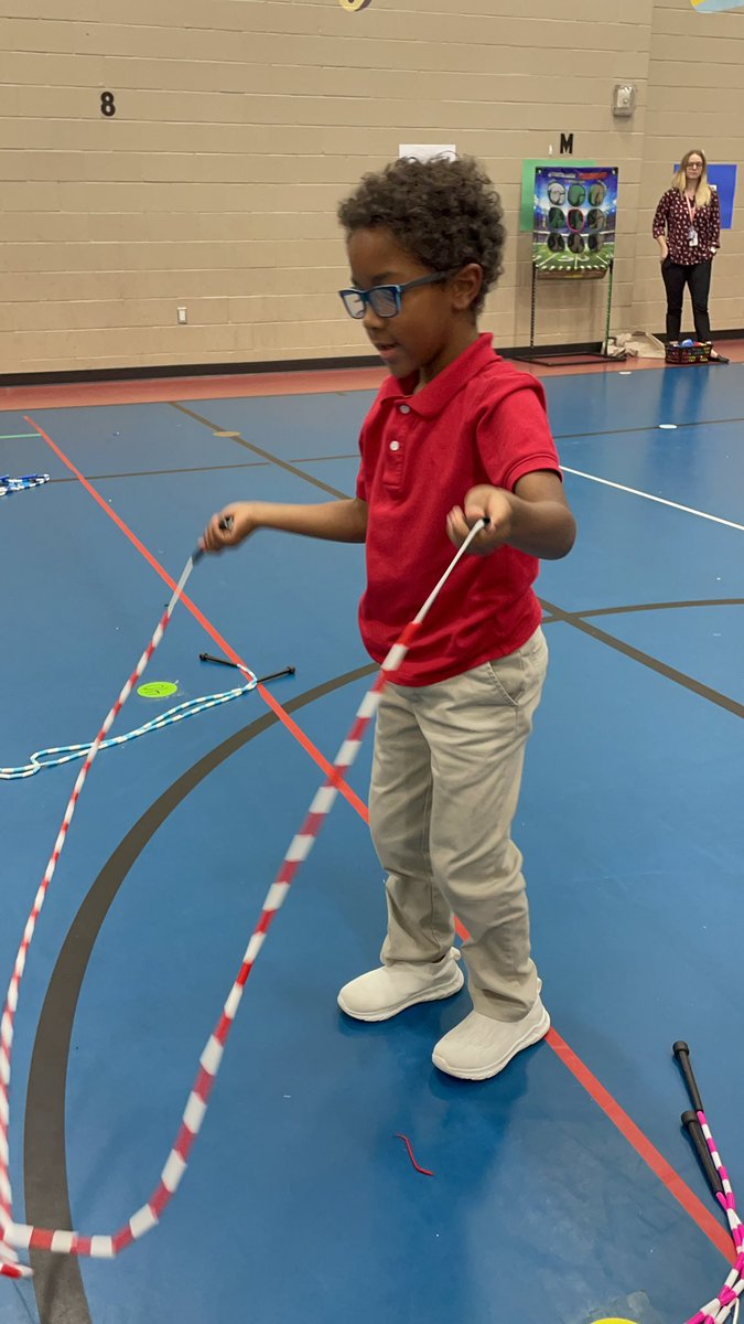 HolmquistES's tweet photo. ππββοΈπββοΈ Our Family Fitness Night was an EPIC success! The energy & enthusiasm our students brought to the event was absolutely incredible! π
πͺ Thank you! Together, we're promoting a healthy, active lifestyle. ππ @kimtoneyHMQ #FallFunRun #HealthyHummingbirds https://t.co/b9E3VUUvrJ