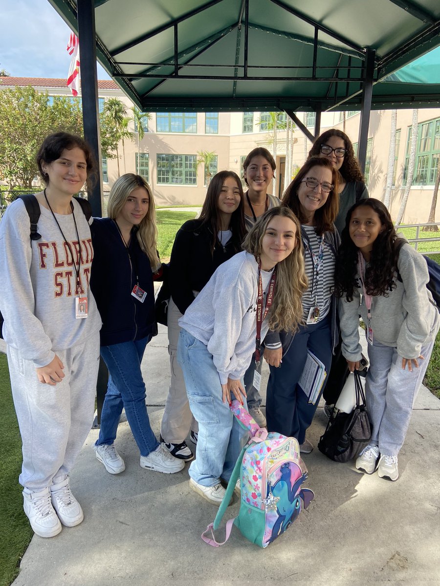 bccespedes's tweet photo. Collaboration for the success of future generations …the why? @MDCPS @MDCPSTechCollgs @njrivero03 @northbeachstar @DrJRodriguez2 #earlychildhoodinterns @YeseniaAponte05 #teamnro https://t.co/I94XElgVRw