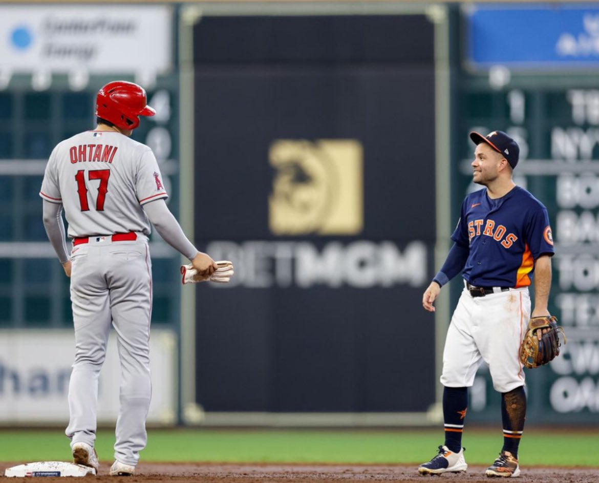 htowncritic's tweet photo. Can y’all imagine if the Astros signed Shohei Ohtani? The rest of MLB would have a meltdown. Especially Rangers fans. https://t.co/fMsdjlCEKX