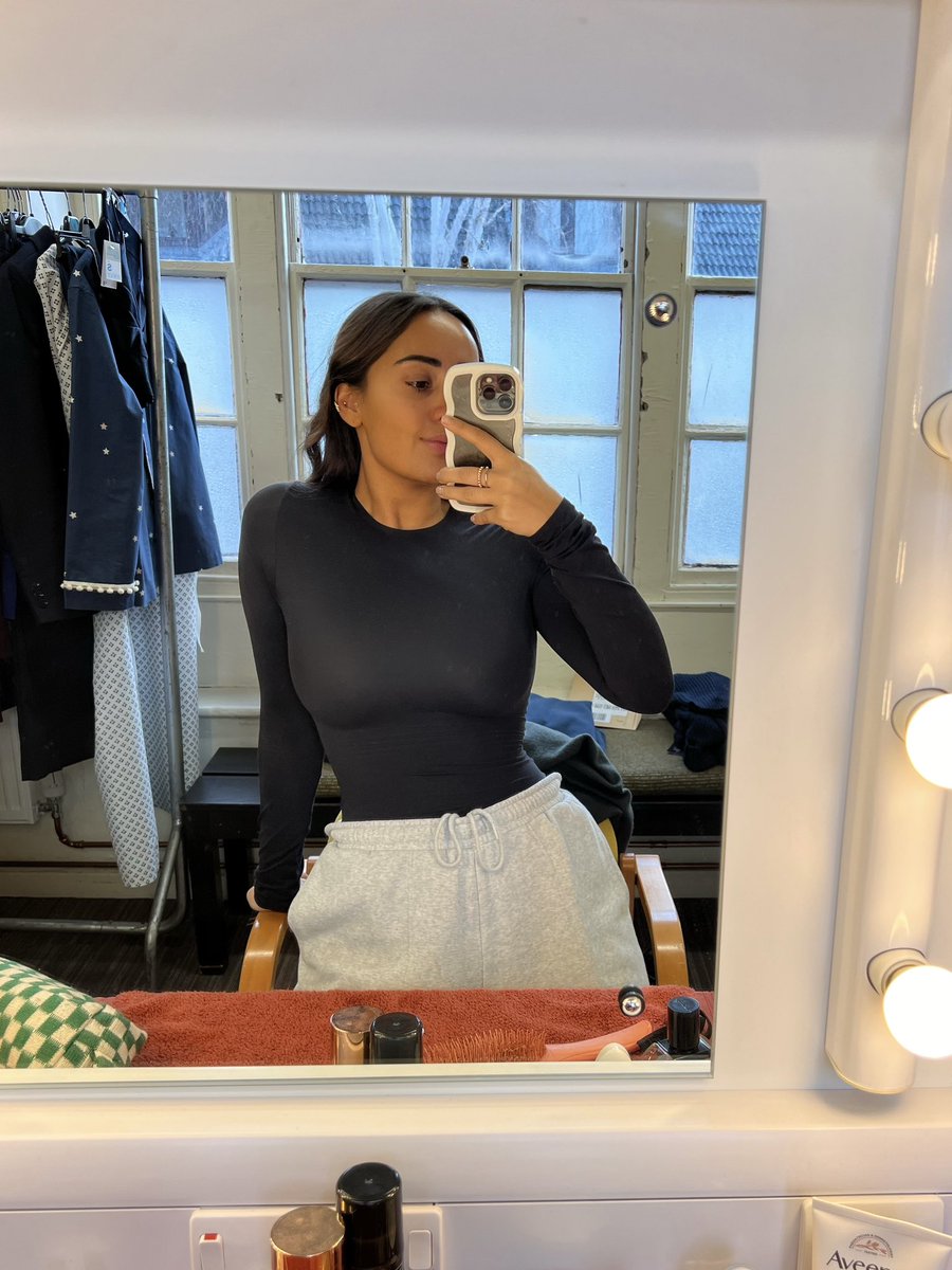 Laila Zaidi tweet media