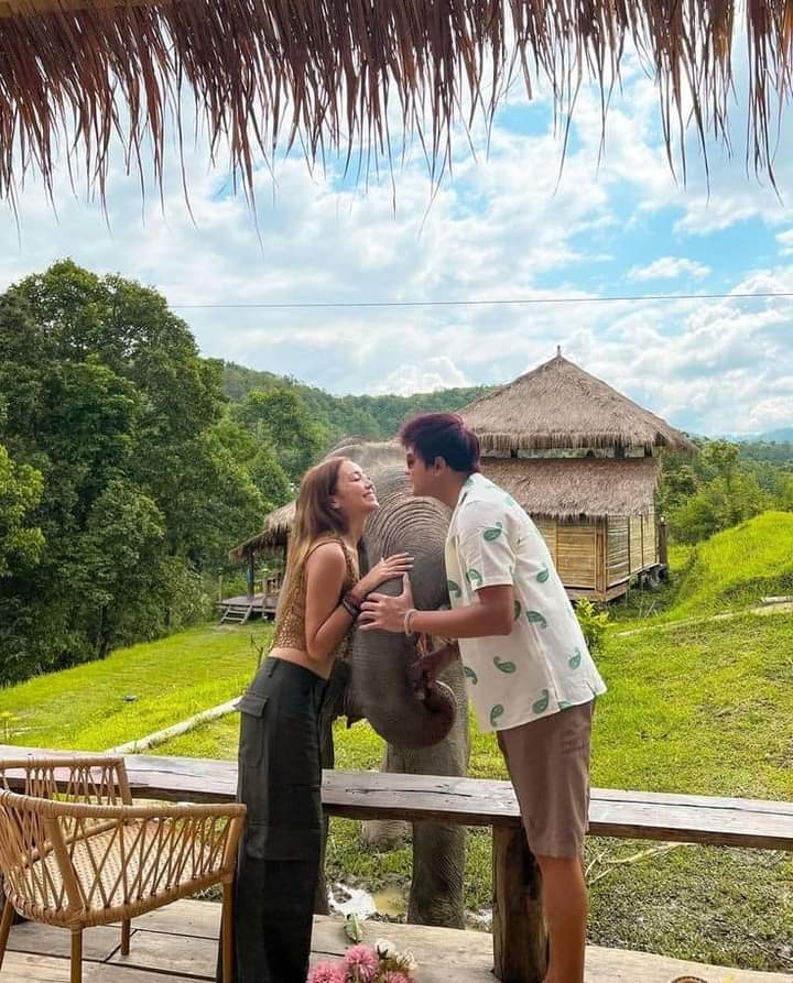 vivieeennnneee's tweet photo. thank you for being a part of our childhood, kathniel my home since 12 ily 🥹 
#KathNiel https://t.co/sDq7dox5Xu
