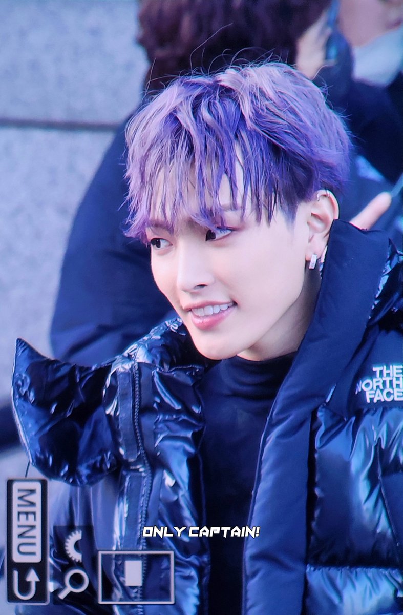 0nlyCAPTAIN's tweet photo. 231201 뮤뱅

쭝님 감기 조심하세여..

#에이티즈 #홍중 #김홍중
#ATEEZ #HONGJOONG https://t.co/8sQCpy6Fa0