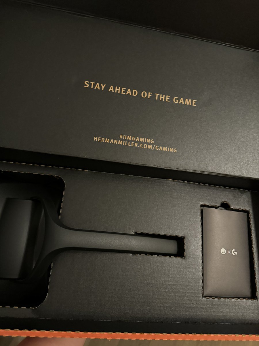 ATXsantucci's tweet photo. Most exciting delivery day in a while! @HermanMiller x @LogitechG #Vantum 🥳 #DefyLogic https://t.co/2P2IiGAFFg
