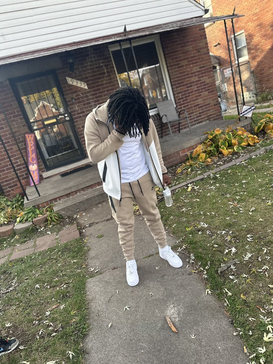 Don (@justdon__) on Twitter photo 