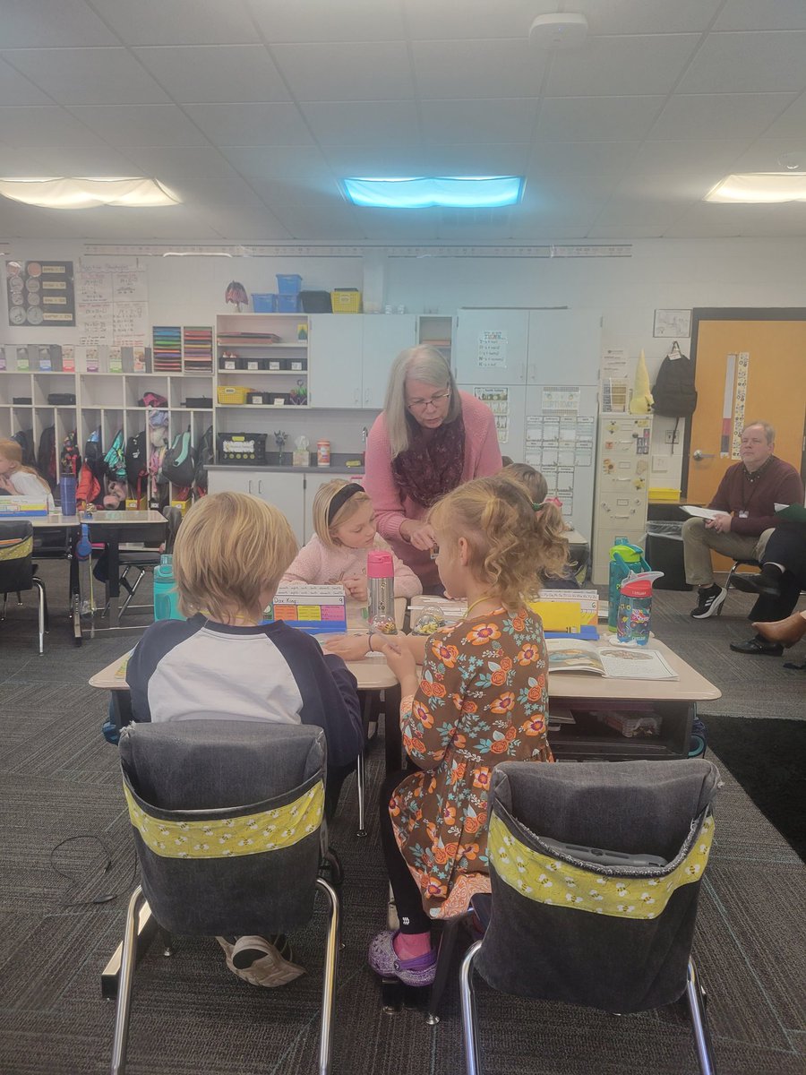 fproffitt7's tweet photo. @BuncombeSchools admins and instructional coaches spent time this week observing @WitWisdomELA with our Implementation Lead. Our learning together supports the impact we have across the district. #everybodyneedsacoach https://t.co/UuONx4Goss