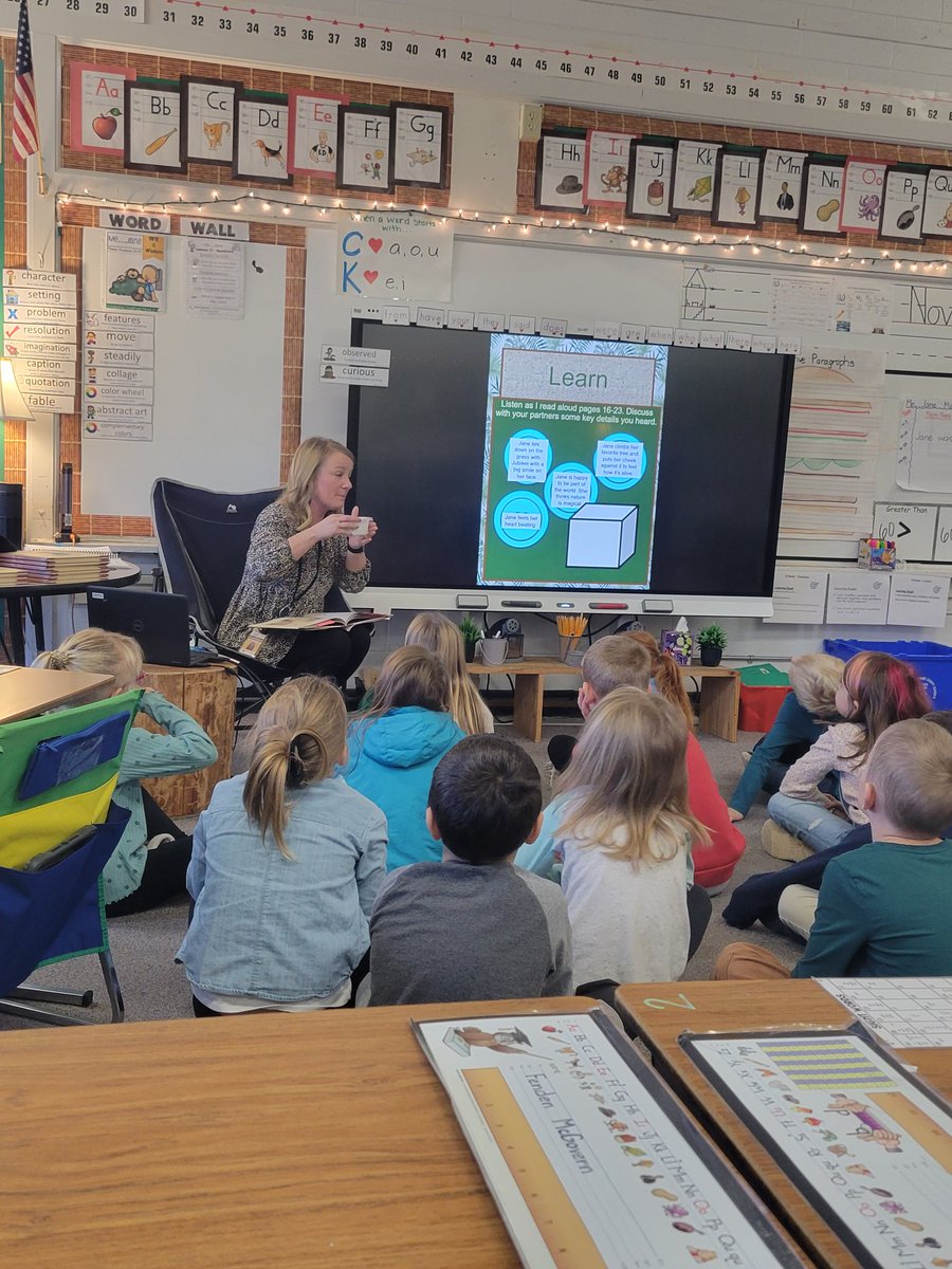 fproffitt7's tweet photo. @BuncombeSchools admins and instructional coaches spent time this week observing @WitWisdomELA with our Implementation Lead. Our learning together supports the impact we have across the district. #everybodyneedsacoach https://t.co/UuONx4Goss