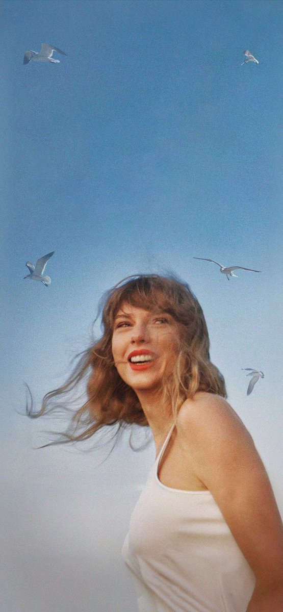srishanth007's tweet photo. Giving thanks to @taylorswift13 for all the music. This year I couldn’t stop listening to Cruel Summer. #SpotifyWrapped  https://t.co/3cAskIAIk2 https://t.co/gaKIXYygBQ