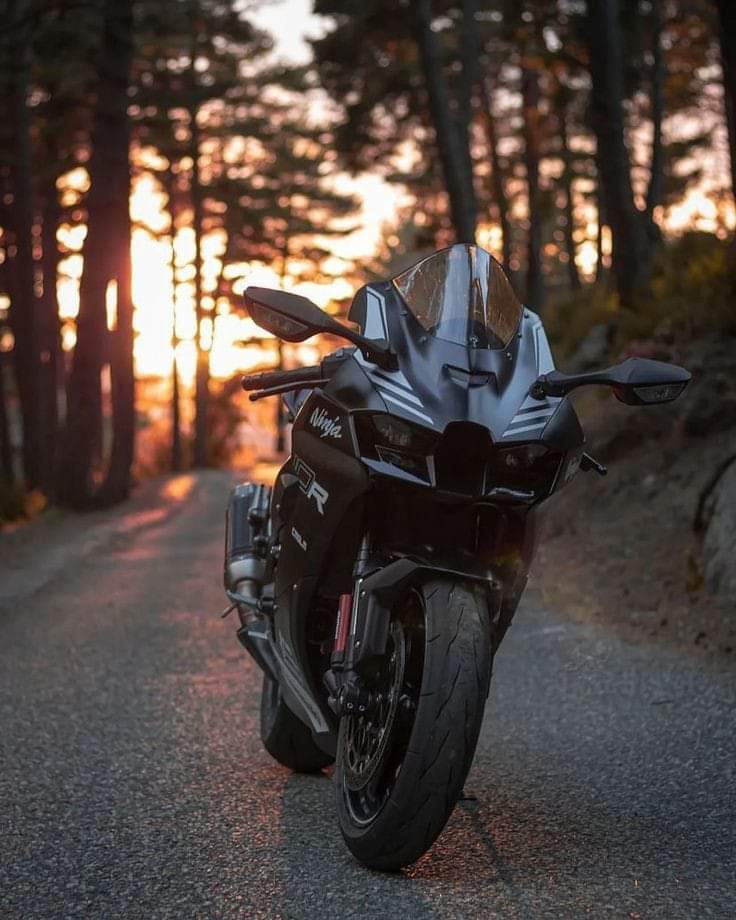 Có những câu chuyện chỉ bạn mới hiểu được 👍

 Chúc cả nhà ngày mới vui vẻ ♥️🥰
#X Pkl #Motorsport  <a href="/kawasakizx10r/">Kawasaki ZX-10R</a>