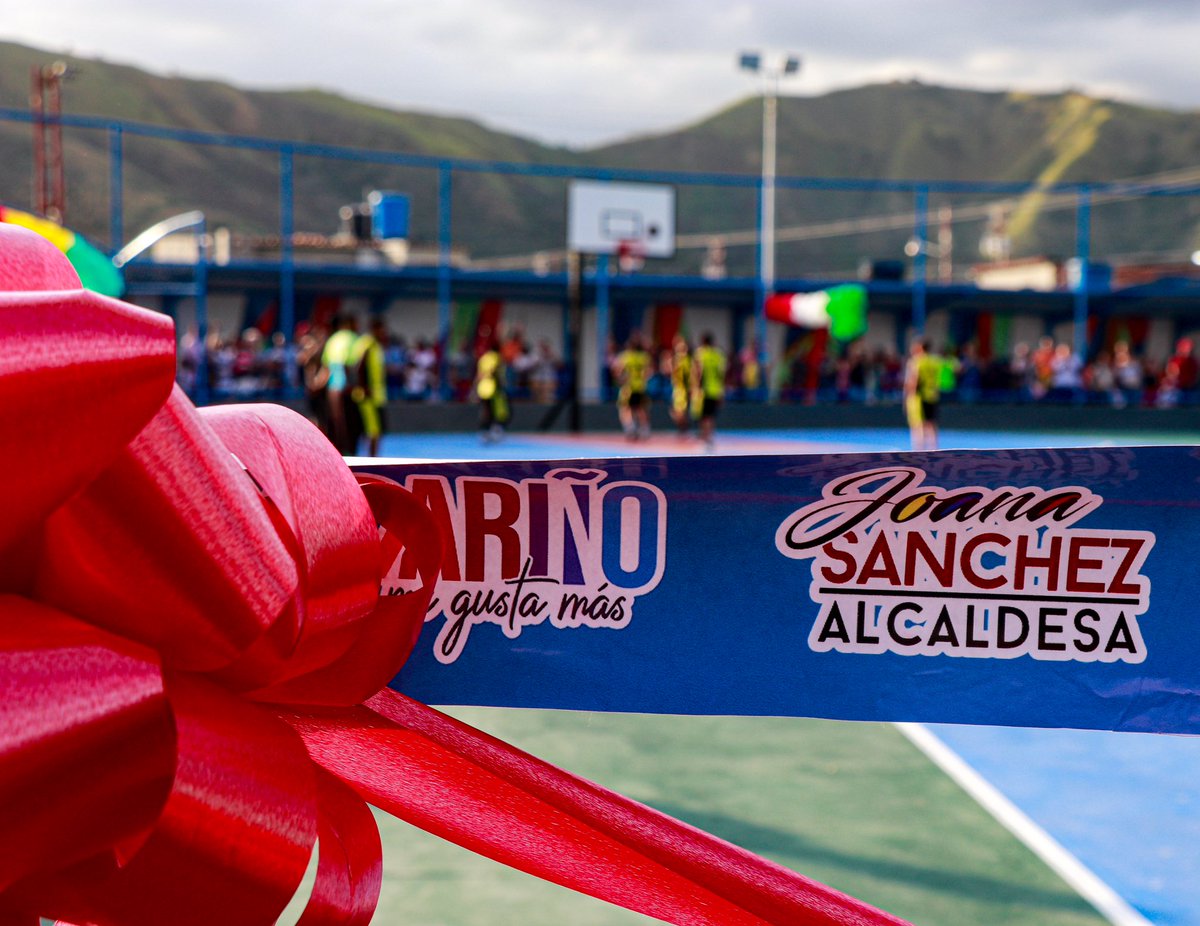 johanitakenpo's tweet photo. #30Nov Hemos marcado un nuevo hito en materia deportiva al inaugurar el Parque Biosaludable Paya gracias a nuestro Pdte.@NicolasMaduro. Estos espacios serán destinados para la recreación y sano esparcimiento de las familias de Pedro Arévalo Aponte #MisHijosEstánConElEsequibo https://t.co/BE3sEwoAxP
