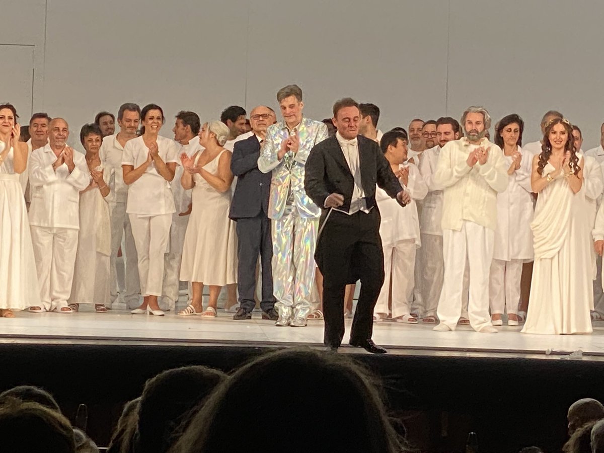 WandererSite's tweet photo. Mefistofele a @OperaRoma : MeS maladroite et décevante #SimonStone. Triomphe pour @M__Mariotti et @Maria_Agresta ainsi que #JohnRelyea et chœurs! https://t.co/1ssvSK0nNF