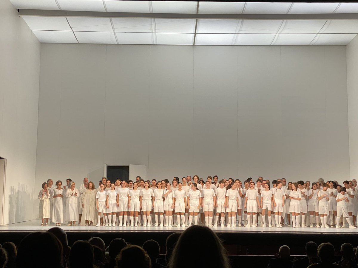 WandererSite's tweet photo. Mefistofele a @OperaRoma : MeS maladroite et décevante #SimonStone. Triomphe pour @M__Mariotti et @Maria_Agresta ainsi que #JohnRelyea et chœurs! https://t.co/1ssvSK0nNF