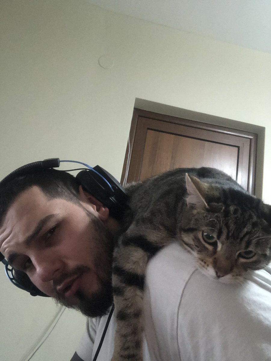 XeqtP's tweet photo. me and my bro ready to carry some asses ;p https://t.co/x0Eu660mNB