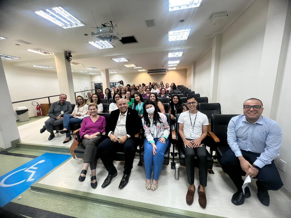 epenfermagem's tweet photo. 👍🔝 XXII ExpoEnf 2023 ❤️❤️❤️ 

#epeunifesp #somosepe #epe #unifesp #somosunifesp #unifespcsp #enfermagem #expoenfepe #expoenf #tcc #trabalhodeconclusao https://t.co/L9RSJy7gF1