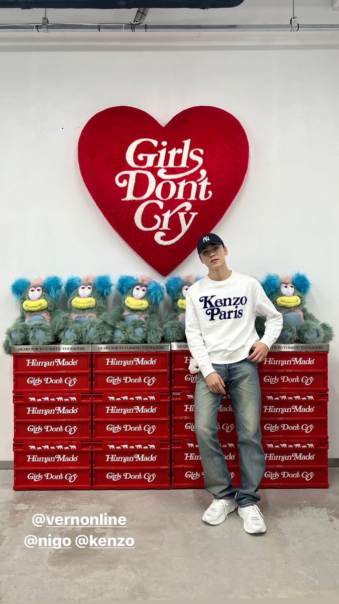 어머, 베르디 인스스에 버논이 ❤️ #버논

흐앙 🥹🖤