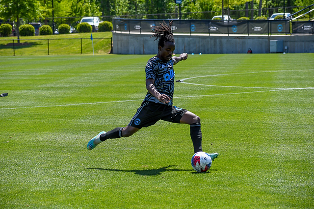 TheVictorT0817's tweet photo. Happy 23rd birthday to @philipmayaka (Philip Mayaka)!🎂 from #MLS Soccer on ESPN https://t.co/4ERohWxgMU