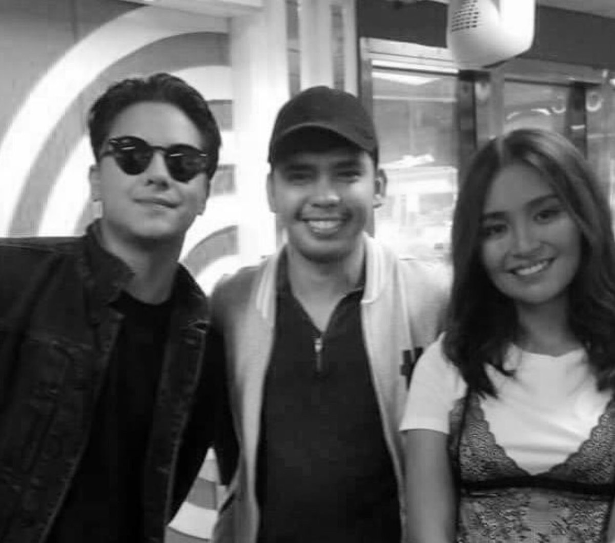 jeraldrosales's tweet photo. #KathNiel 💔 https://t.co/pxPgblYLCl
