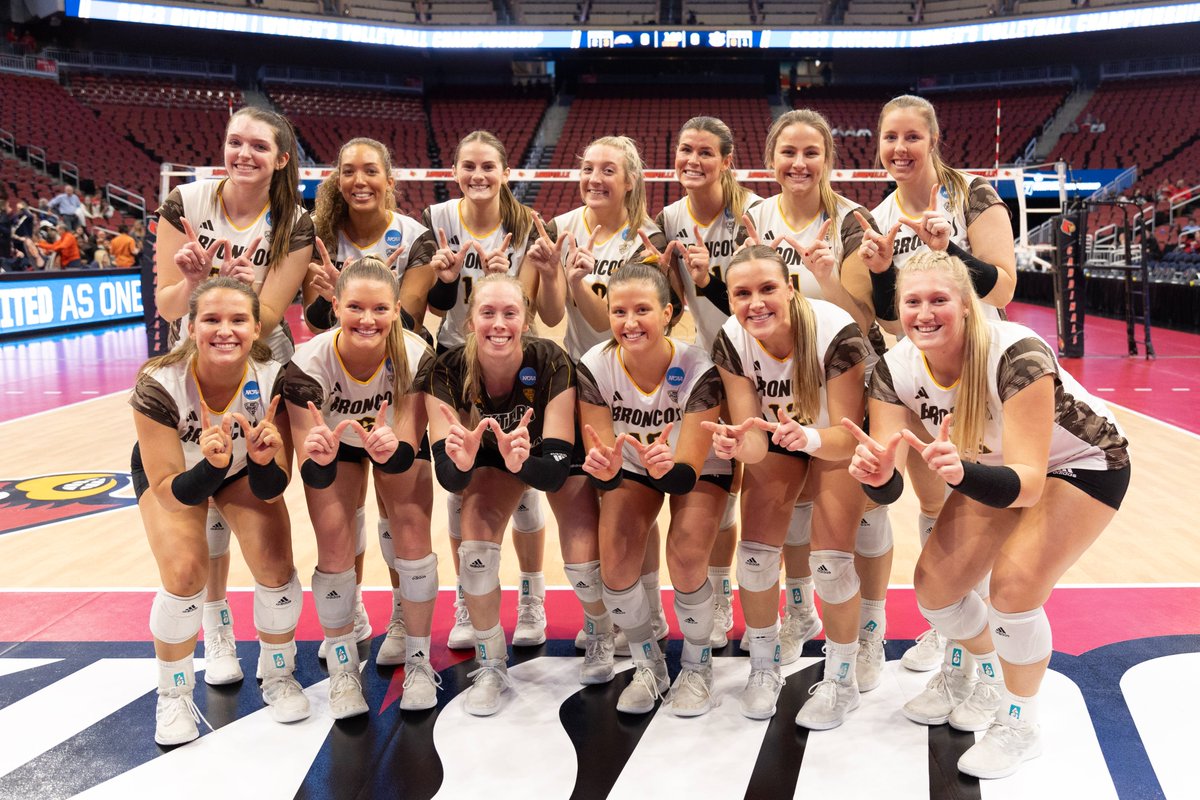 Broncos Upset No. 7 Auburn in Straight Sets; Move on to Second Round of NCAA Tournament  

RECAP: buff.ly/3T5Ky7U 

#BroncosReign