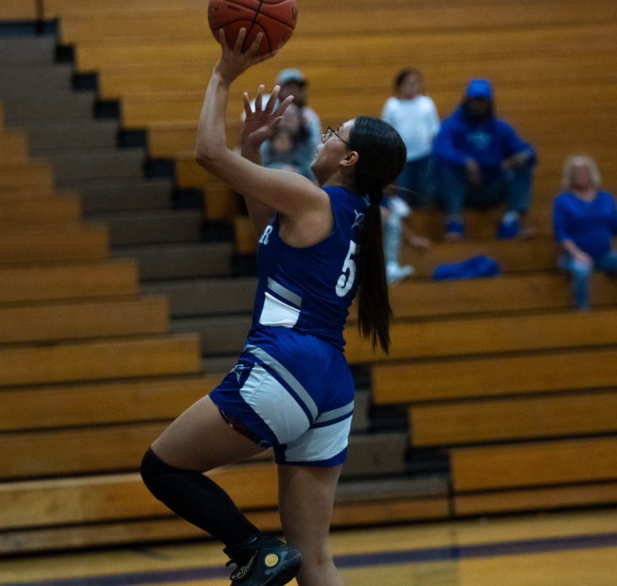 LadySabresBball's tweet photo. Big win over the East Bears for the girls’ squad. 

Ariana Rivera led the stat book with 24 pts, 10 steals , and 7 assists 

Rey Haywood finished with 21 pts and 10 steals 

📸Gaby Lopez 

#4theacademy #NBB https://t.co/VjDG47K7IK