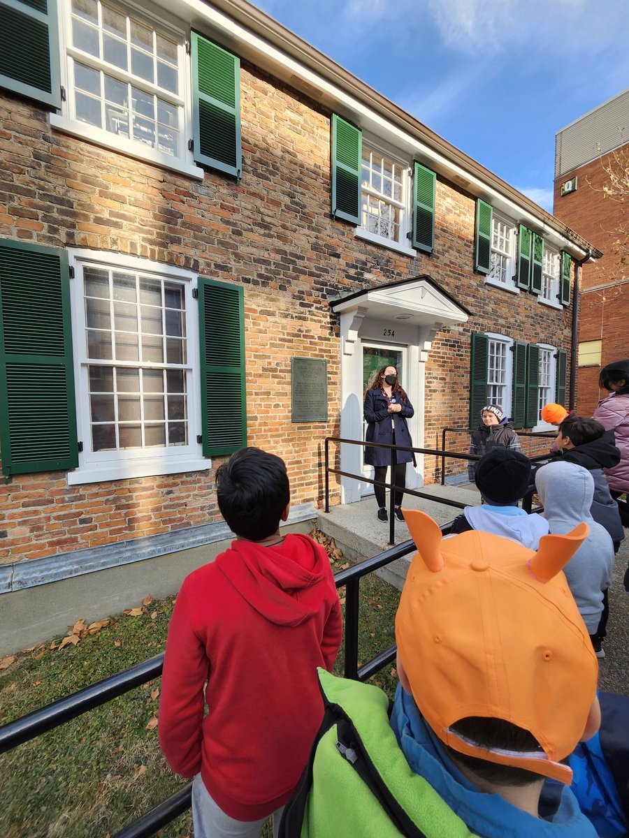 MrsTartesClass2's tweet photo. @CityWindsorON Maison Franรงois Baby was a hit with our students! Looking for Lego people attached to artifacts made the scavenger hunt even more exciting! @GlenwoodGriffin #culminating field trip for #whereweareinplaceandtime https://t.co/f3lG8V4khZ