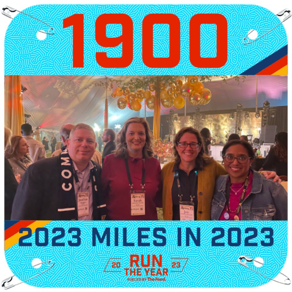 vandygirl1998's tweet photo. This milestone this year has been a LOOOONG time coming. It took me nearly this entire month to get these 100 miles. The end is in sight. #IThinkICan #WalkTheYear 
Photo w/some of my ‘98 reunion committee folks, grateful for so many memories with this crew. #AnchorDown #VU4Life https://t.co/0Hk1oK8uei