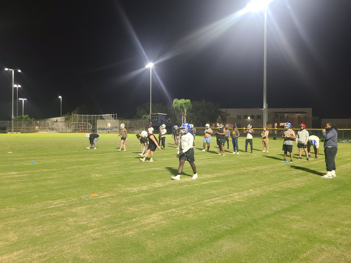 Admirals here at PGR Allstar weekend! Row...the...Boat! <a href="/nappo1eon/">Nappoleon Cion</a> <a href="/808_SamuelAdams/">Samuel (Sandbag) Adams</a> <a href="/CoachMosesAD/">Justin Moses</a> <a href="/CoachDerrickW/">DWill</a> <a href="/CoachGrimes10/">Coach Damien Grimes</a> <a href="/Coach_Smithey/">coach_smithey</a>