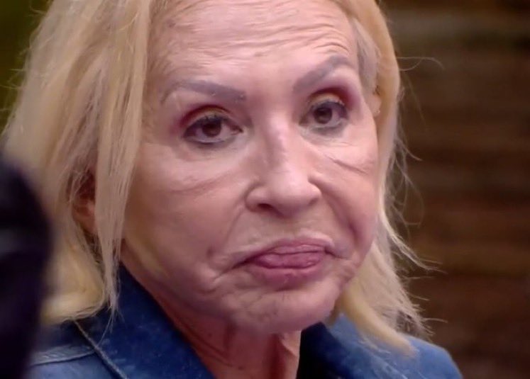 ismaescribano_'s tweet image. Laura esta noche se ha cavado su propia tumba, el mayor ridiculo de la historia de gran hermano. #GHVIP30D #GHVIP1D