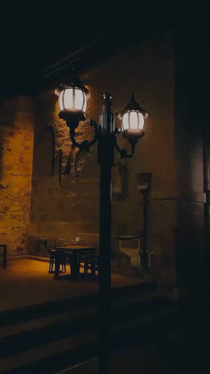 Days of wandering, wandering and free