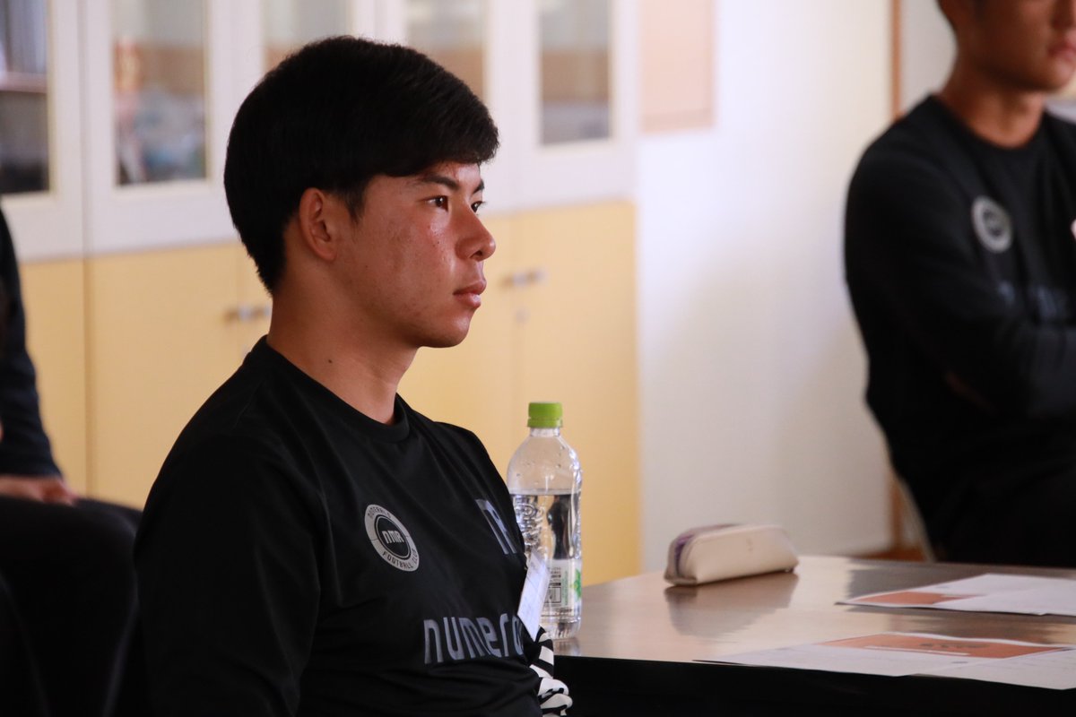 hollyhock_staff's tweet photo. クラブ独自の知識習得・人材育成研修プログラム
「Make Value Project」
#水戸ホーリーホック 公式YouTubeチャンネルでは
株式会社オートバックス東日本販売 茨城カンパニーとの合同研修の様子を公開📣
📺ぜひご覧ください👀🔻
https://t.co/ZDdmXEpmZ7
#MakeValueProject
#新しい原風景をこの街に https://t.co/MW4bW5OuEQ