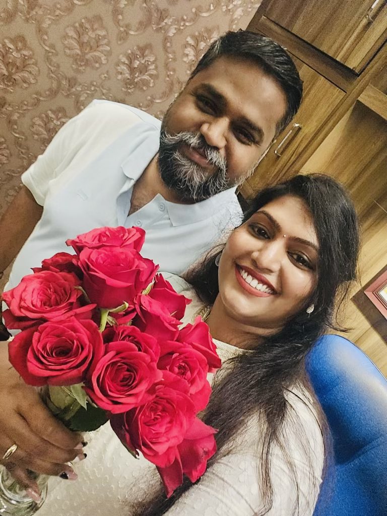 DrSenthil_MDRD's tweet photo. November 30, 
The day we decided to share LiFE. 

Best decision made 20 years ago-2003 ♥️ https://t.co/2CZeVevSQq