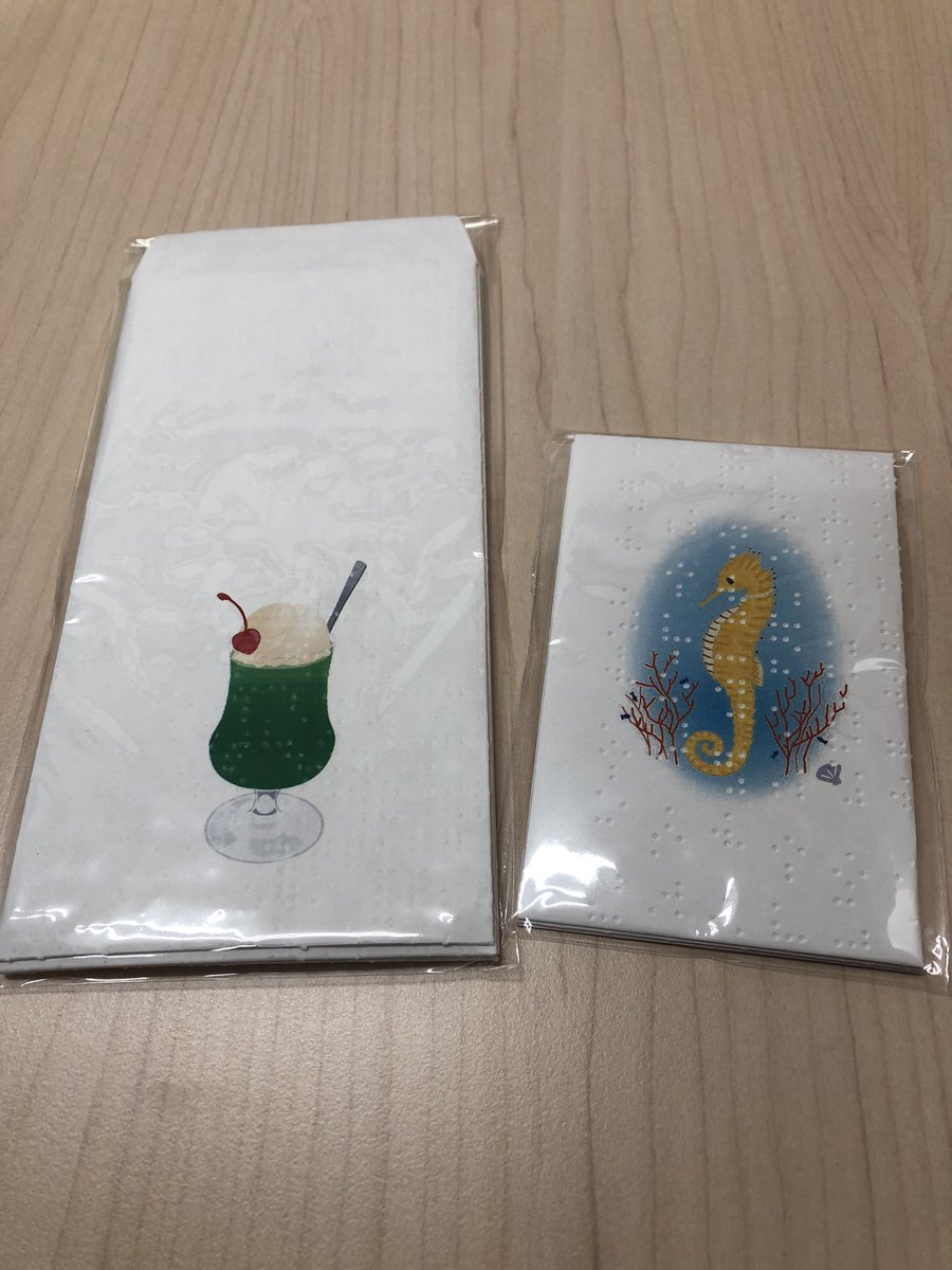 tomou2017seinen's tweet photo. パイオニア商品販売会 都盲協V型事業所パイオニアが使用済み展示用紙をリサイクルして作成した 商品 来年の干支ポチ袋 人気のクリームソーダー袋など 3日 日曜 西東京市 みどり町工房 5日と6日 新宿駅西口特設会場 お求めください #sdgc https://t.co/IOSRlPDRwb