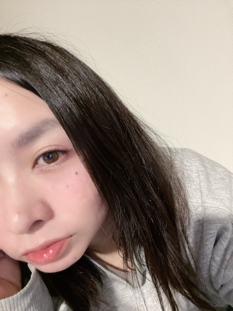 mikalive0403's tweet photo. おはようございます

12月ですねー
早くも残りあと1ヶ月
寒くなってます:( ˙��​˙ ):
お身体ご自愛くださいませ🍀

ログイン予定は 昼くらいから
見つけてもらえたらうれしいな🐱

11月も遊んで頂きありがとうございました！ https://t.co/Mim6oSLzr7