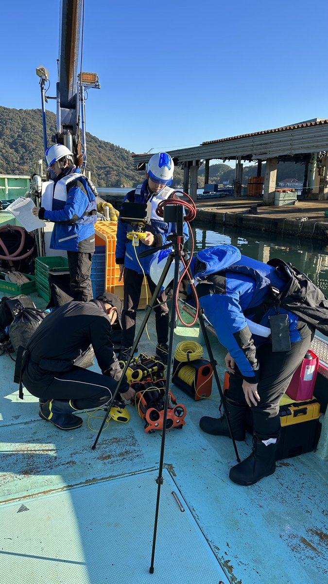 Chasingdrones's tweet photo. CHASING M2/M2 PRO were applied in "Fixed net Inspection" in order to stimulate a healthy fishery &amp; aquaculture development. #fishery #aquaculture #underwater #inspection
photo origin from @dwolf_drone https://t.co/FMbChObMHO