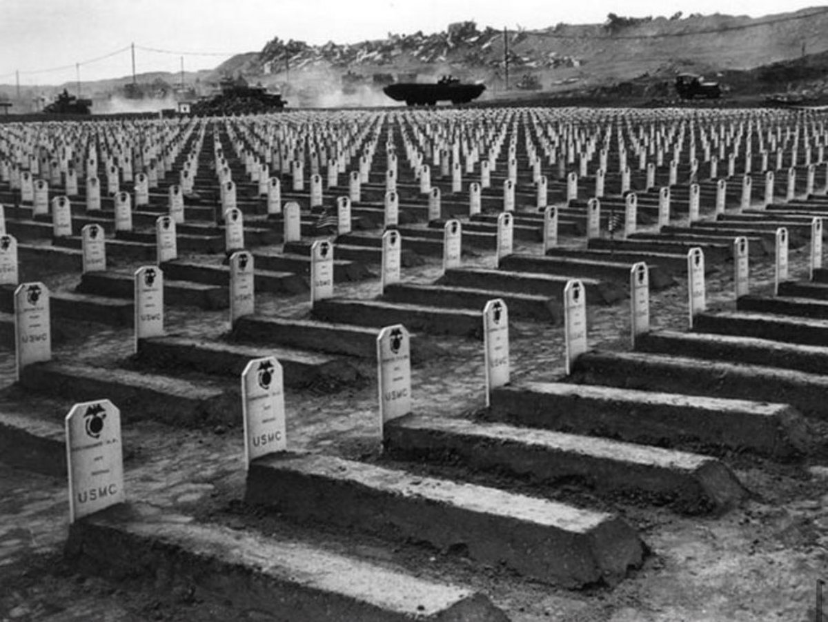 MilitaryCooI's tweet photo. This photo, taken in March 1945, on Iwo Jima, Japan, it shows the 4th Marine Division Cemetery and its endless rows of graves. These Marines and sailors gave their lives for our country and freedom. May we never forget their sacrifice. https://t.co/HCeGJEMBCD