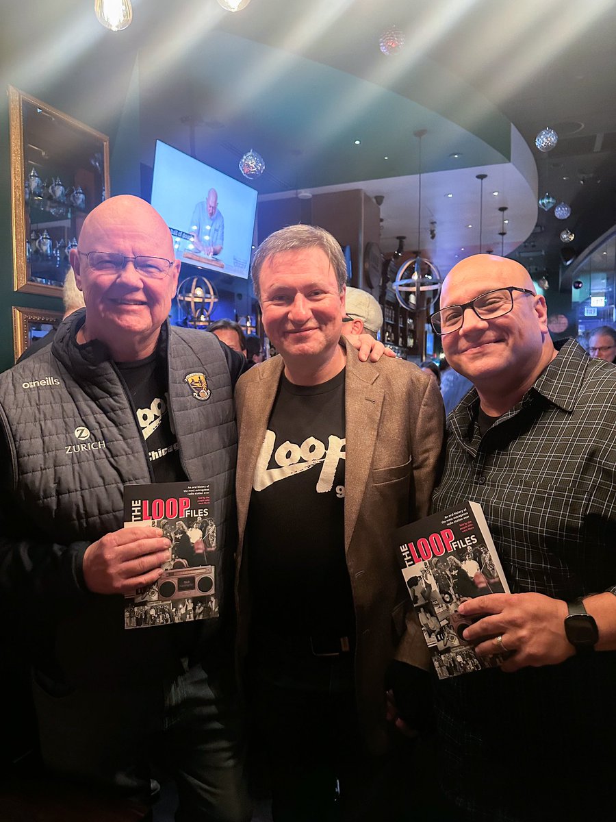 Fun event tonight for Rick Kaempfer’s book release on the legendary Loop radio station. Highly recommend this book. Wonderful seeing a lot of great people from the radio industry at Pippin’s. #chicago #history