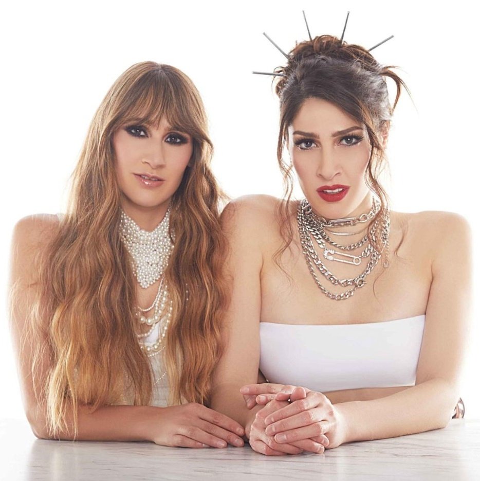 Nominados a ser el Artista del Año 2023 en Mundial Del Pop ✨

<a href="/haashoficial/">Ha*Ash</a>

Para votar debes:
🤯 Seguirnos <a href="/MundialDelPop10/">Mundial Del Pop</a>
💖 Dar Like
👑 Dar RT
🎅 Comentar el post 
🎄 No hay límite de votos

Cierre de votaciones: 15 de diciembre
Anuncio de resultados: 18 de diciembre