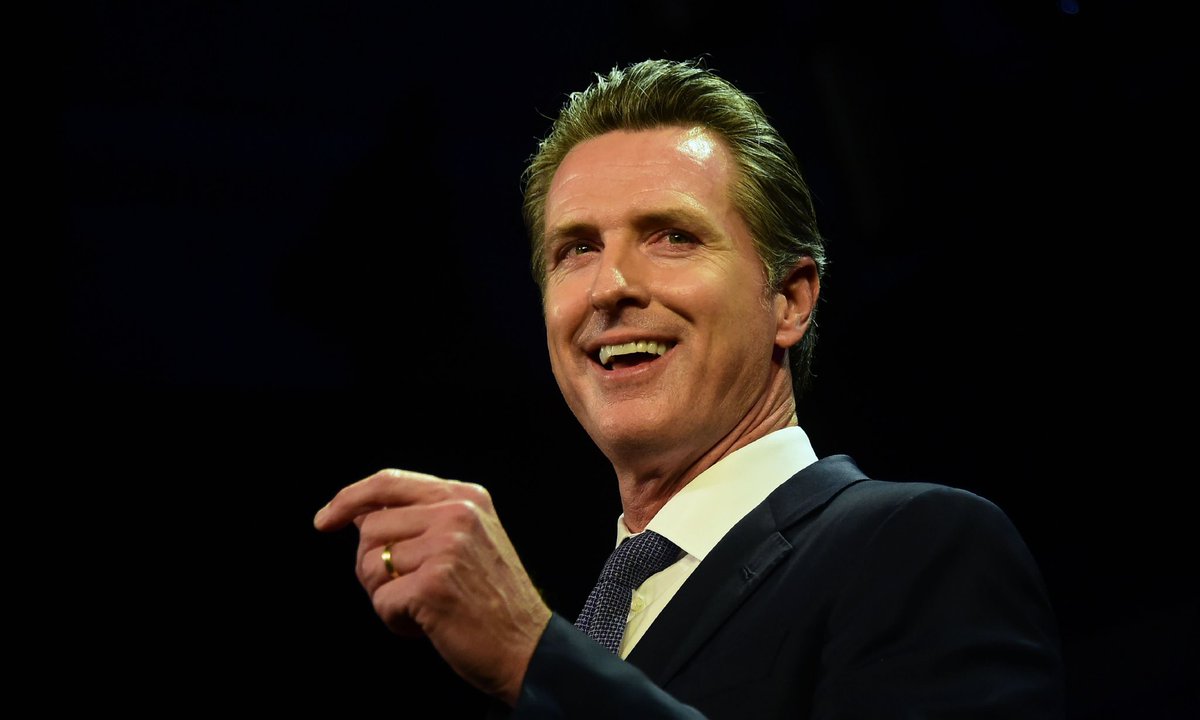 Governor Newsom is crushing Ron DeSantis and Sean Hannity! He is showing why Democrats are the party of the future and the GOP is the party of the past. RETWEET if you think @GavinNewsom wins this debate!