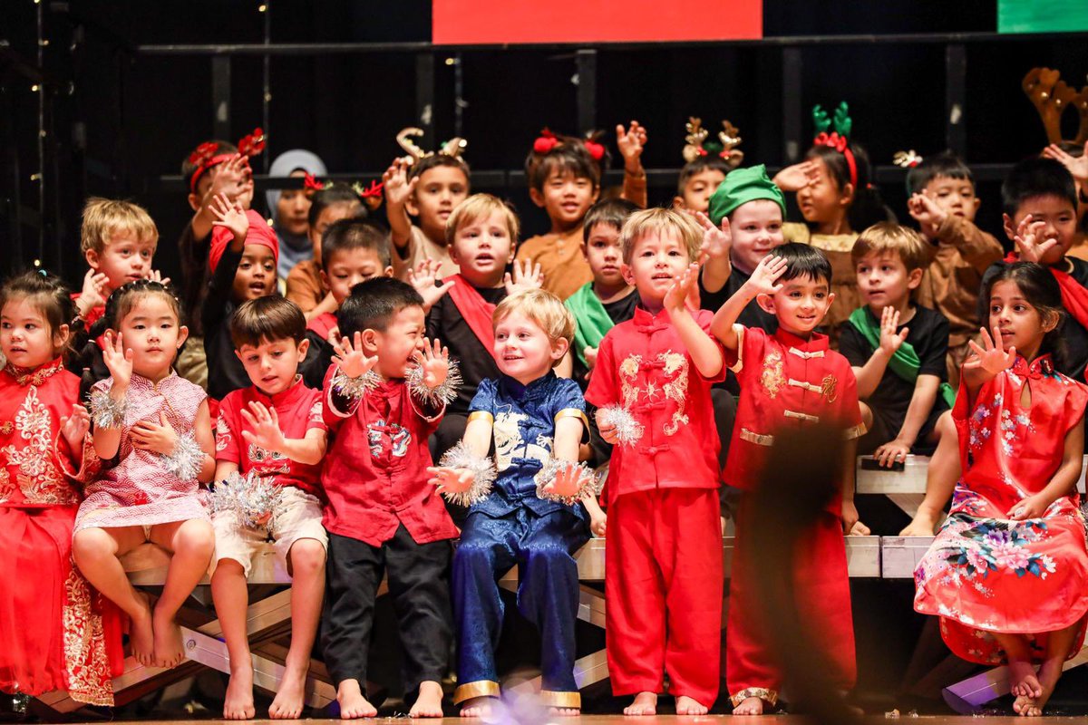 Reception were amazing yesterday as they told the story of Christmas around the world! I loved it! #dcsg